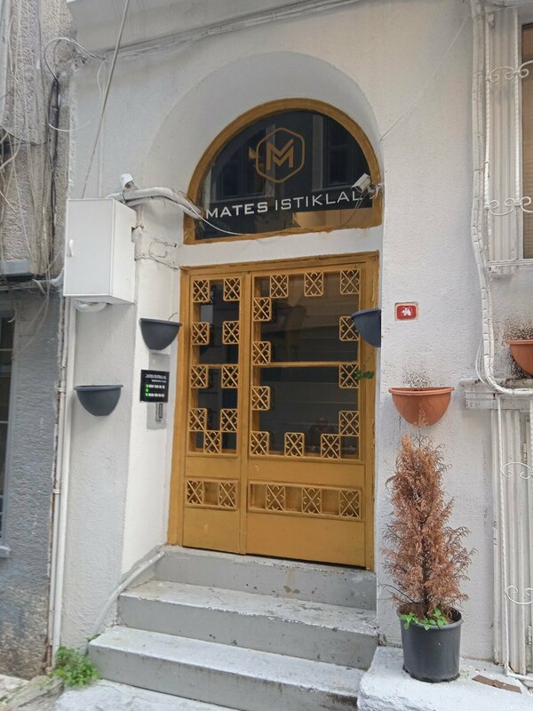 Гостиница Mates İstiklal в Бейоглу
