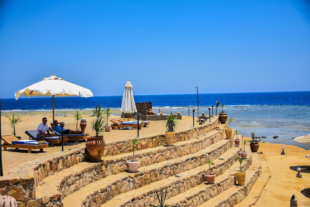 Фото Coral Garden Beach Resort