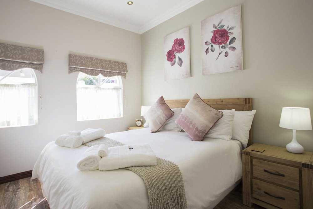 Фото The Browns' Luxury Guest Suites