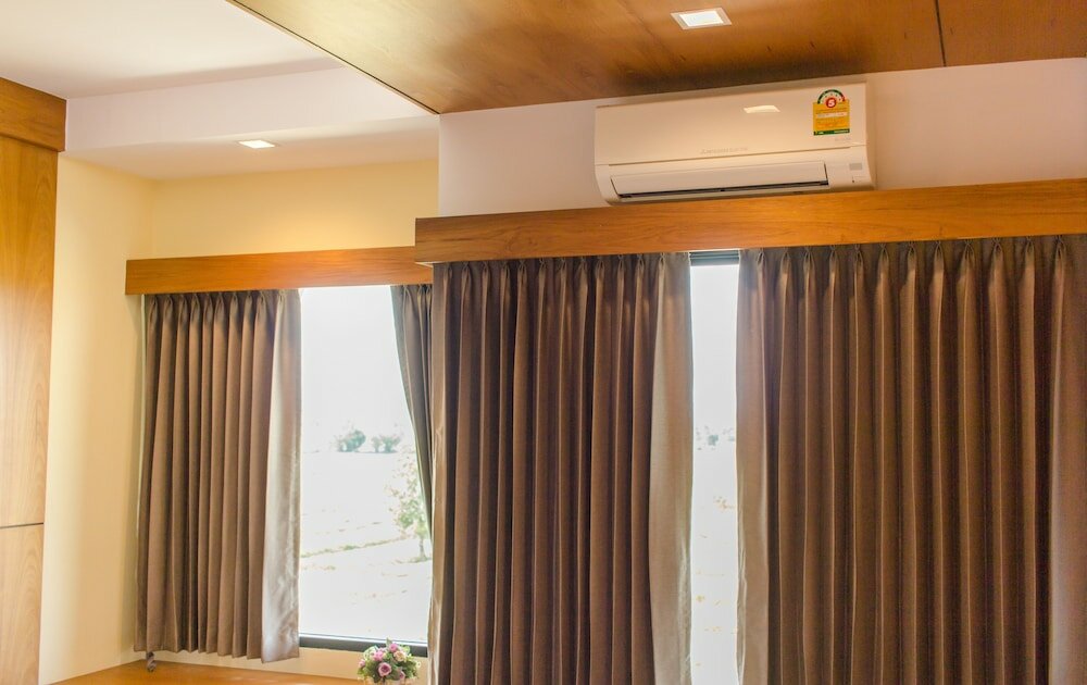 Фото Sann View Hotel