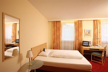 Фото Comfort Garni Hotel
