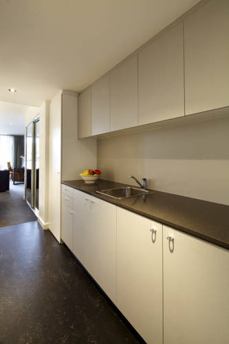 Фото Adina Apartment