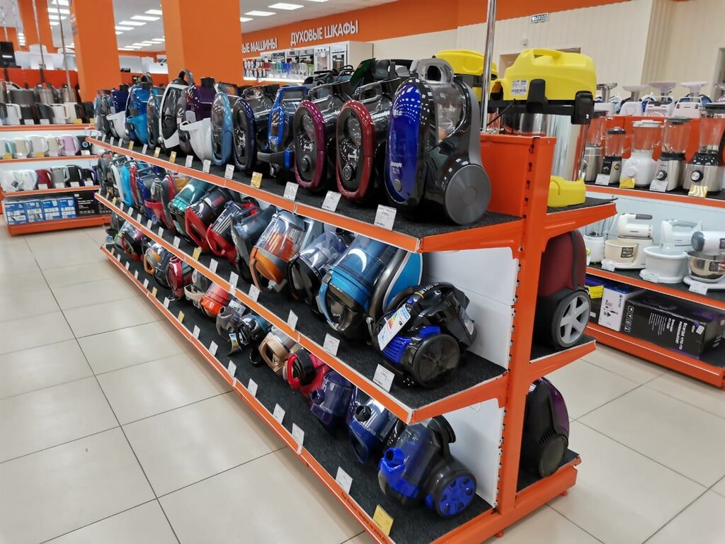 Computer store DNS, Toropets, photo