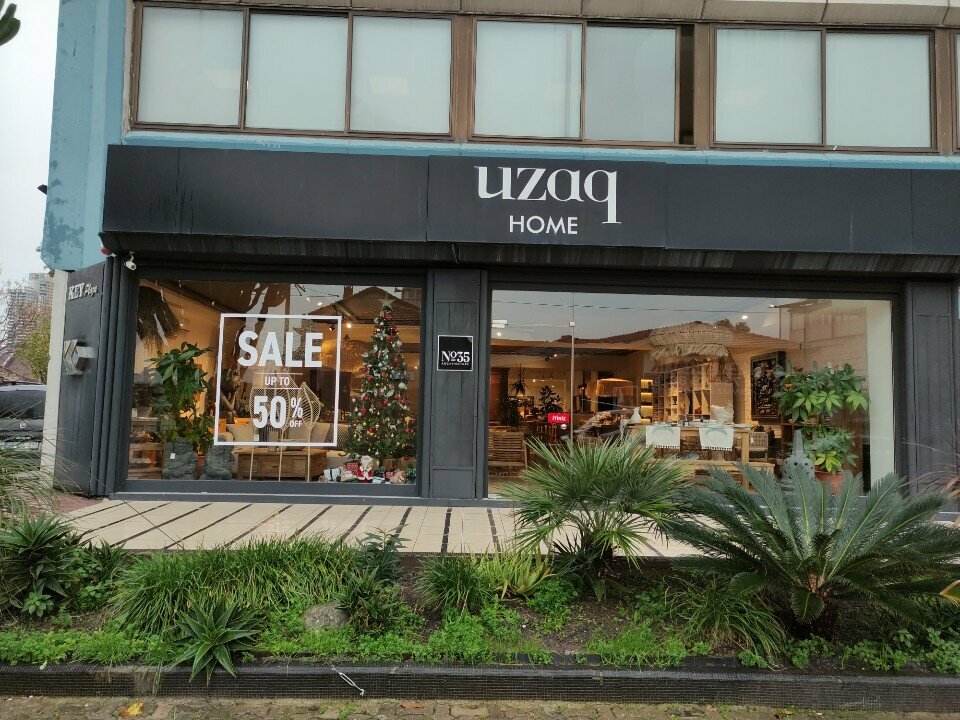 Furniture store Uzaq Home, Izmir, photo