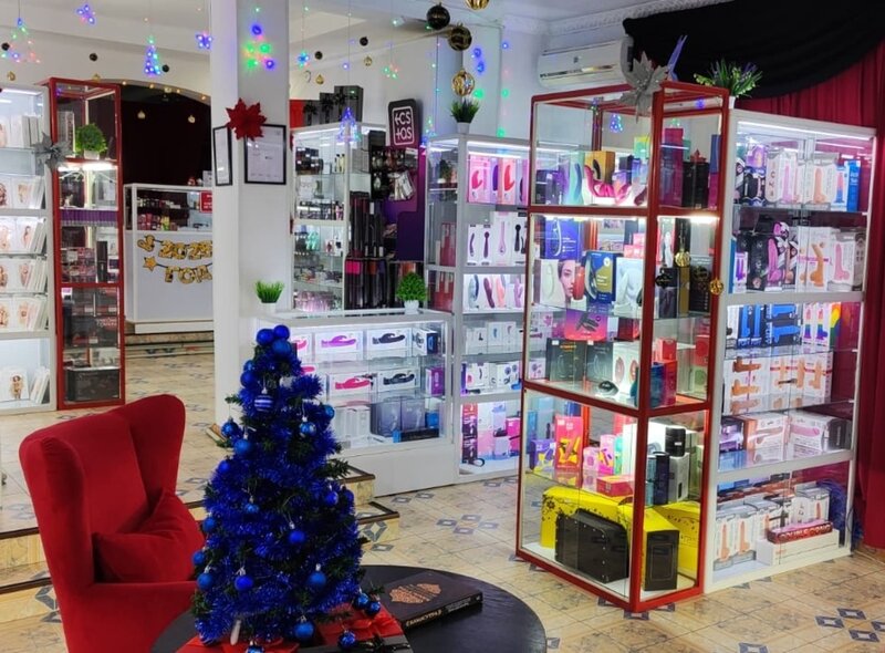 Менің күйеуім үштік (MMF) ұсынды