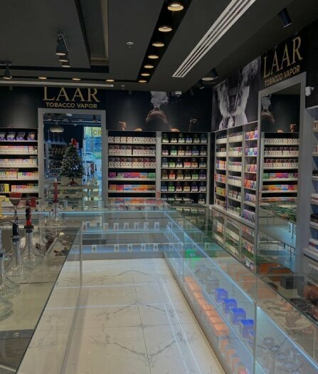 Tobacco and smoking accessories shop Laar Tabacco Vapor, Dubai, photo