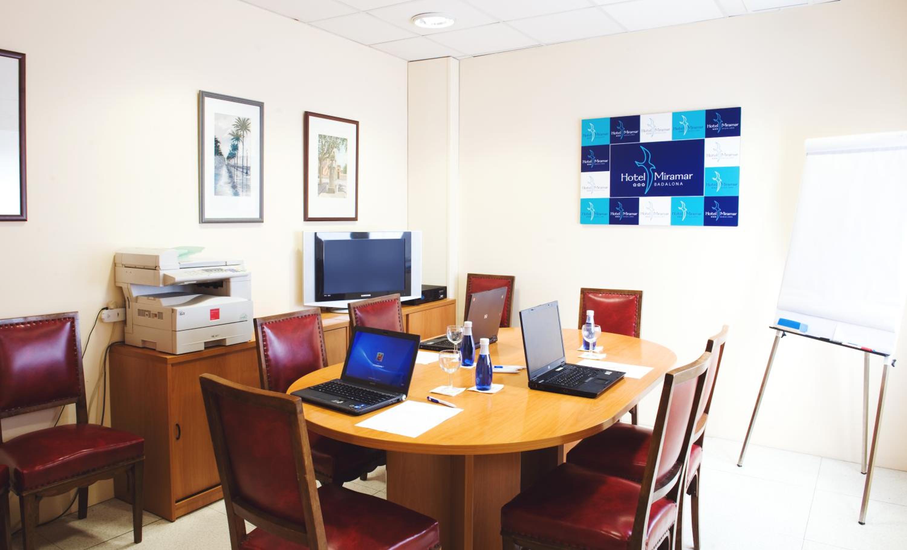 Фото Hotel Miramar Badalona