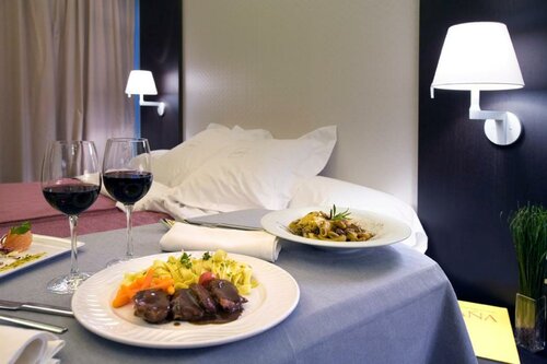 Гостиница Hotel El Raset в Дении