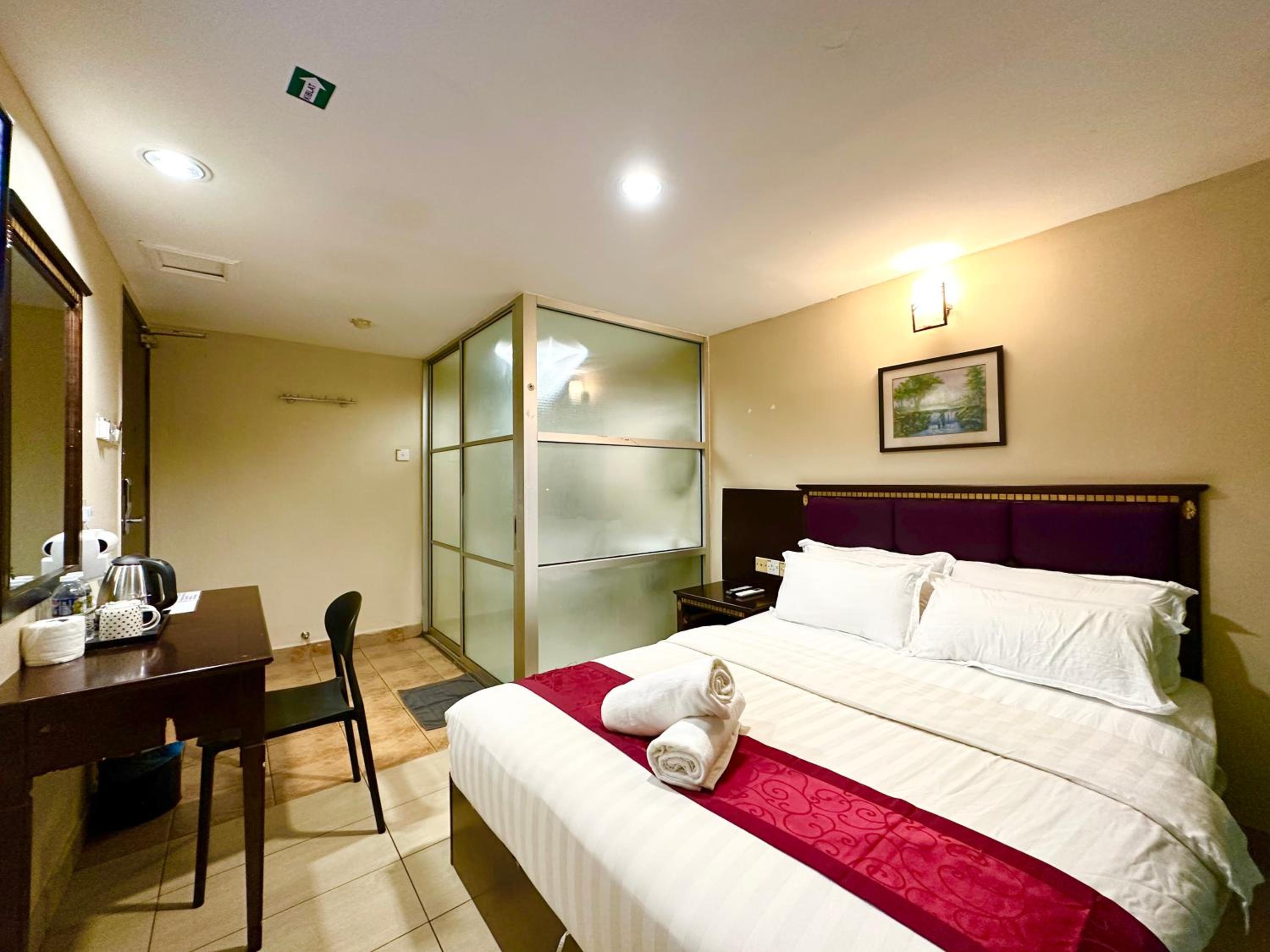 Фото Valley Hotel