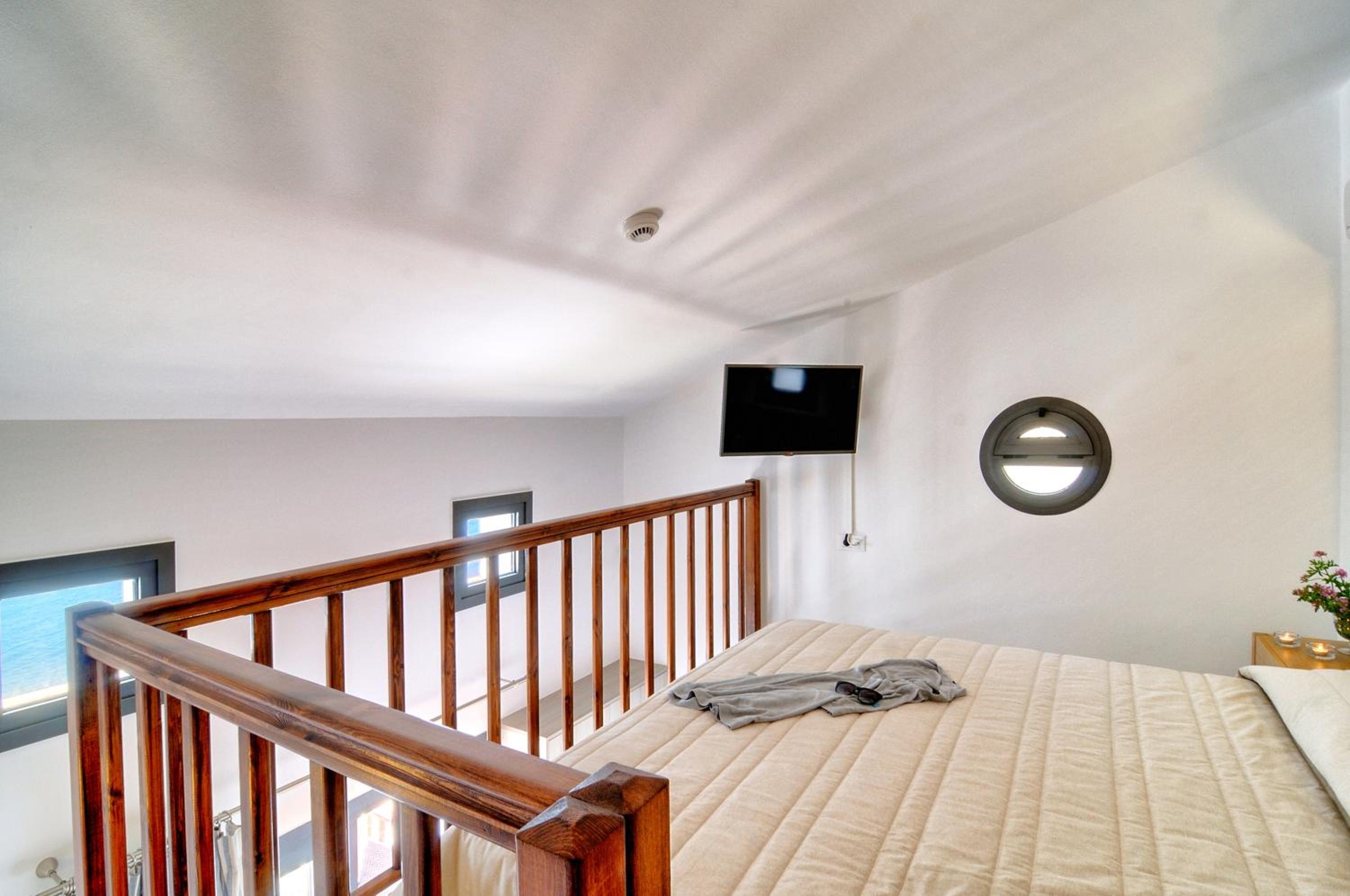 Фото Myrtos Mare Suites