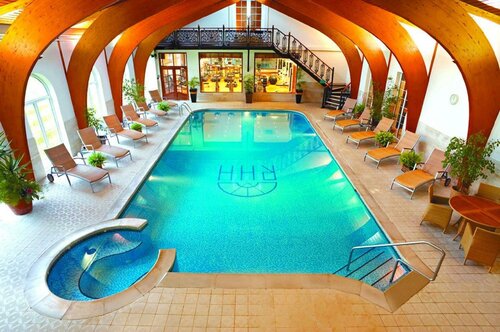 Гостиница Rowton Hall Hotel and SPA