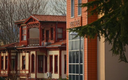 Гостиница Wes Hotel Izmit в Измите
