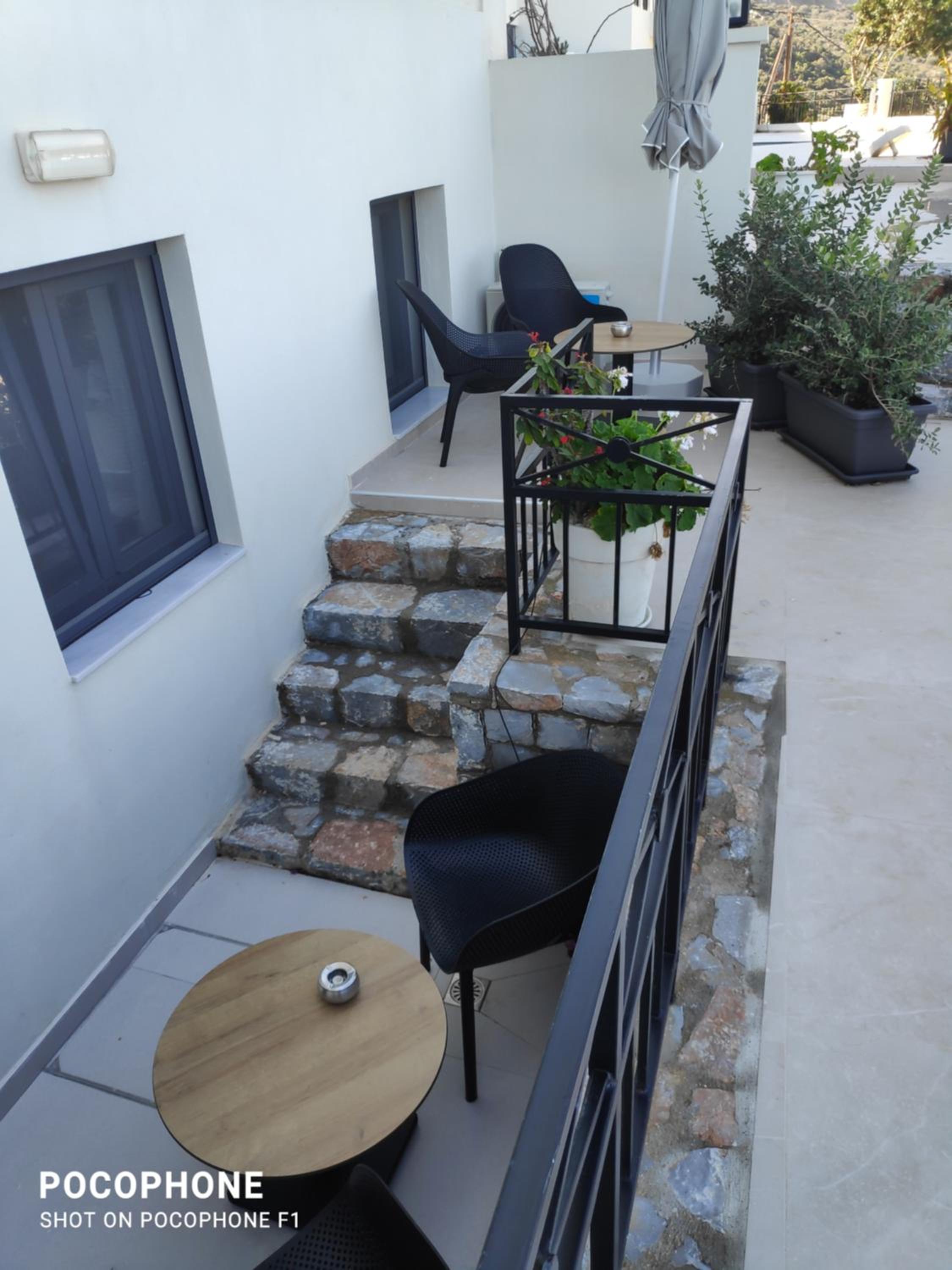 Фото Minois Boutique Hotel 