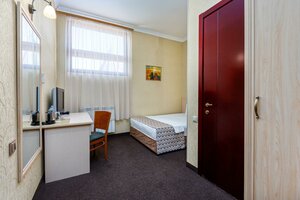 Sharden (Ierusalimis Street, 2), hotel