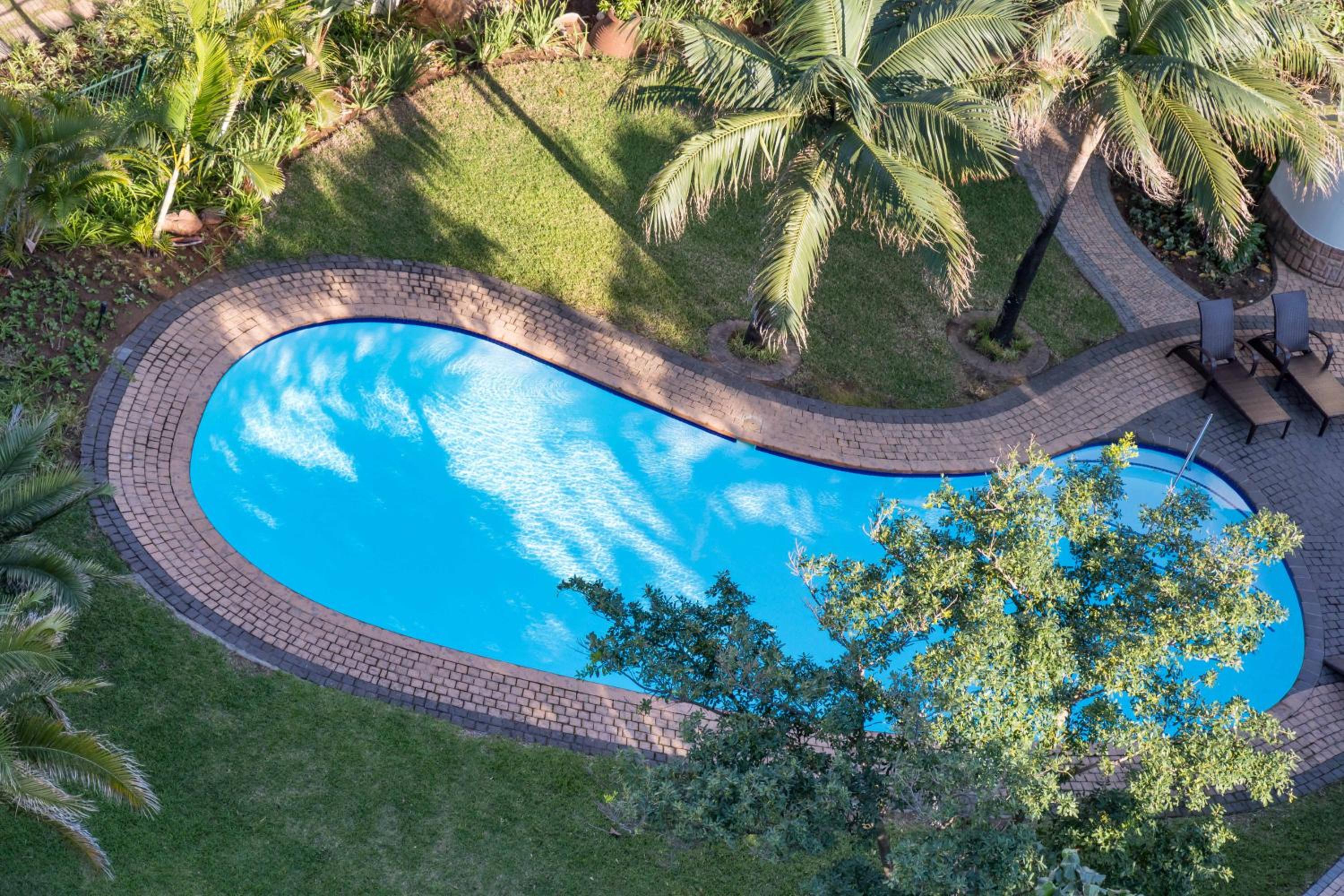 Фото 302 Oyster Schelles