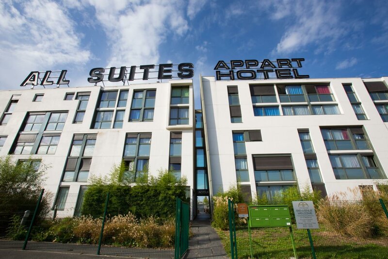 Гостиница All Suites Appart hotel Bordeaux Lac в Бордо