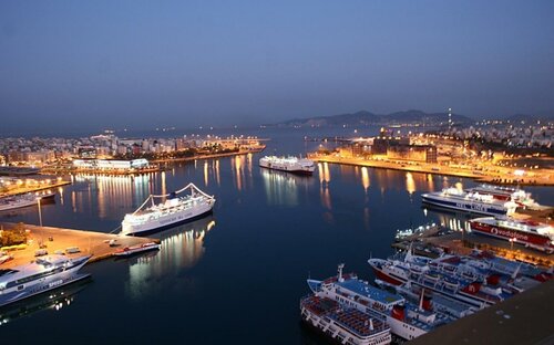 Гостиница Piraeus Premium Suites в Пирее