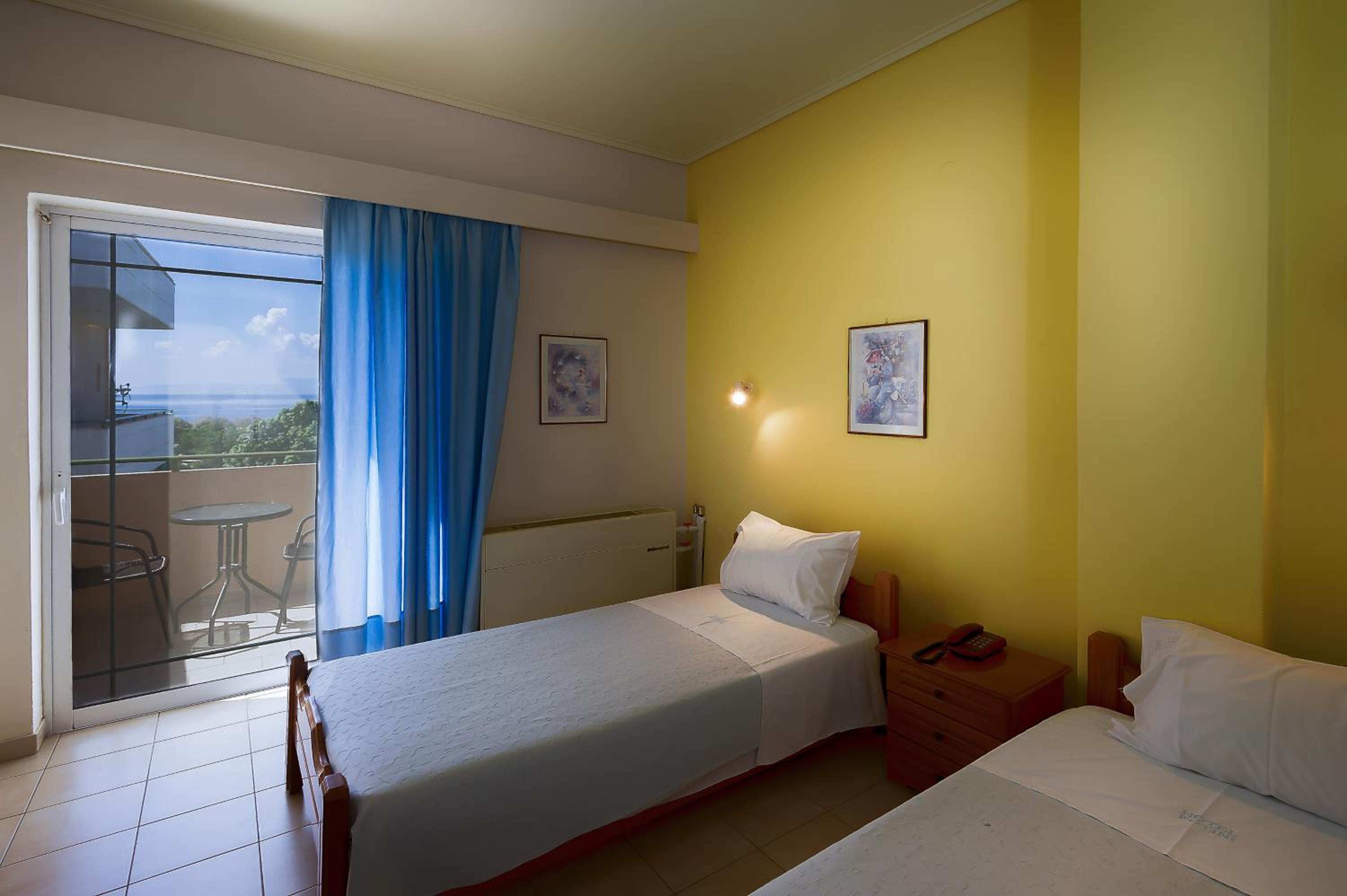 Фото Hotel Fotini