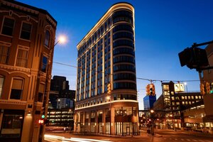 Гостиница Residence Inn by Marriott Grand Rapids Downtown