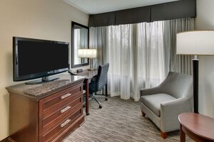 Гостиница Best Western Plus Indianapolis North at Pyramids
