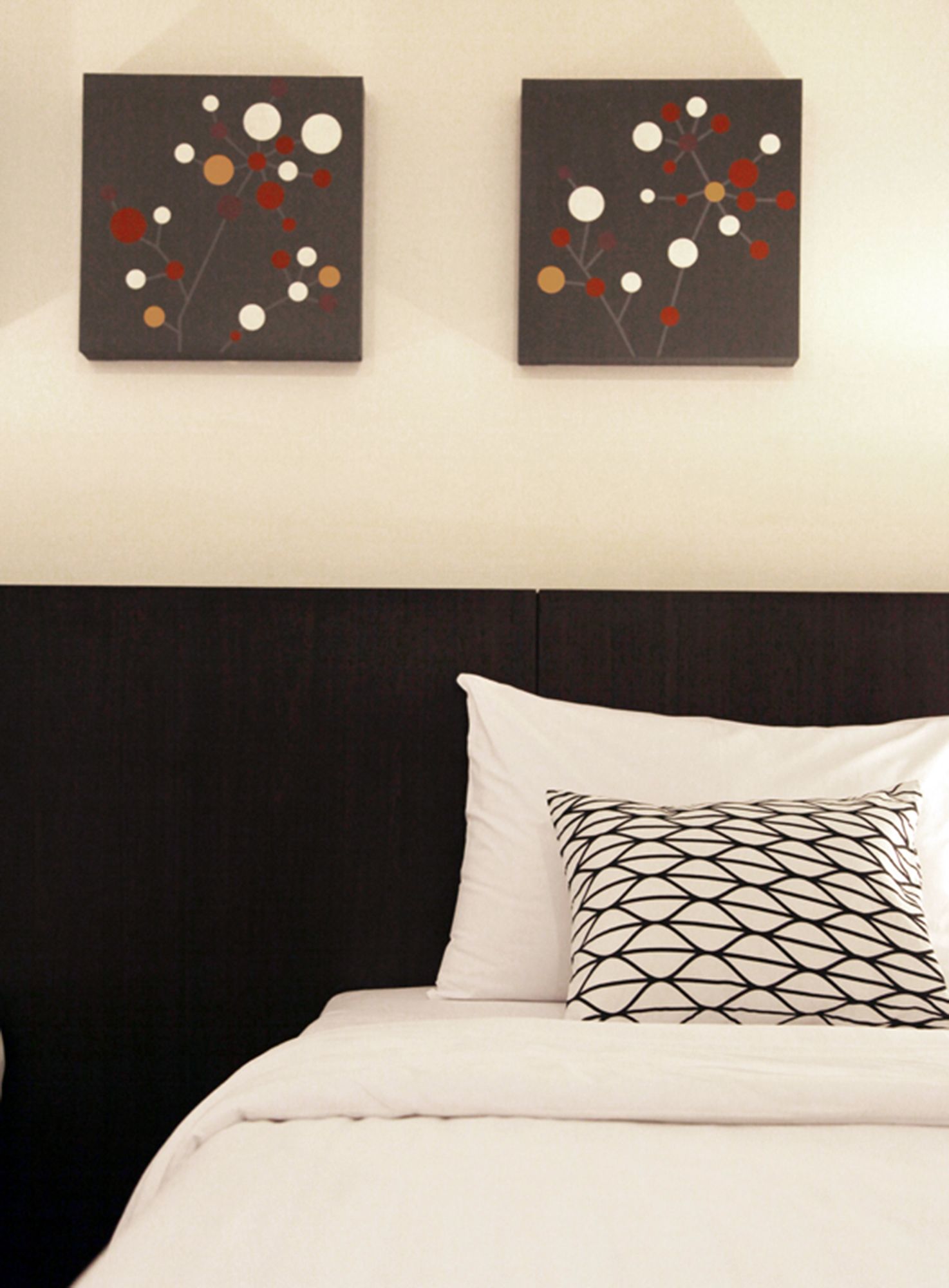 Фото 24 Inn Hotel