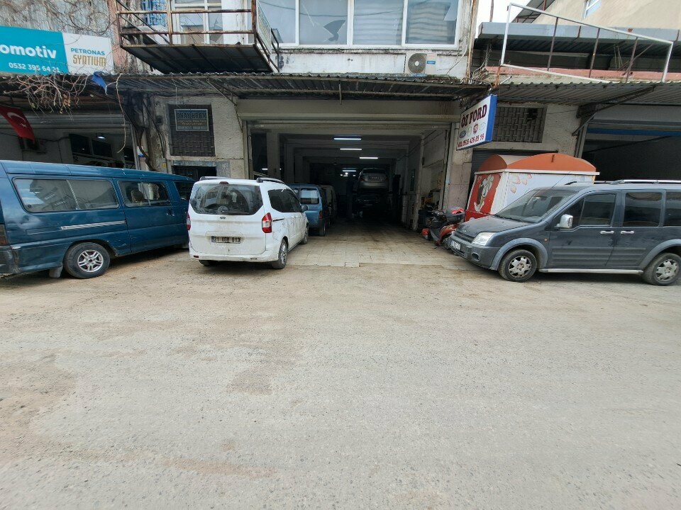 Car service, auto repair Oz Ford Service, Izmir, photo