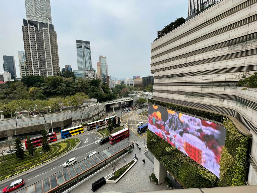 Shopping mall K11 Musea, Kowloon, photo