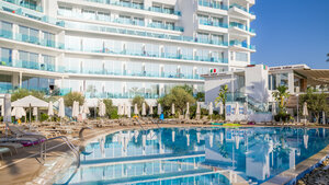 отель Vrissaki Beach Hotel