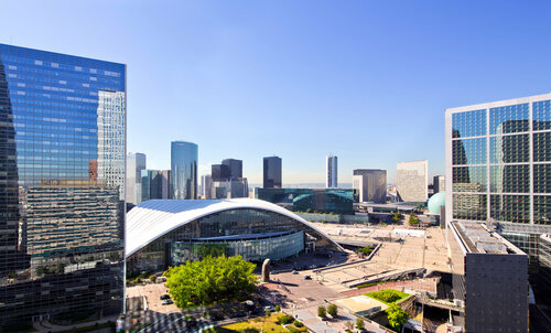 Гостиница Pullman Paris La Defense в Курбевуа