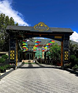 Fontan (Elçin Kərimov küçəsi, 2), restoran