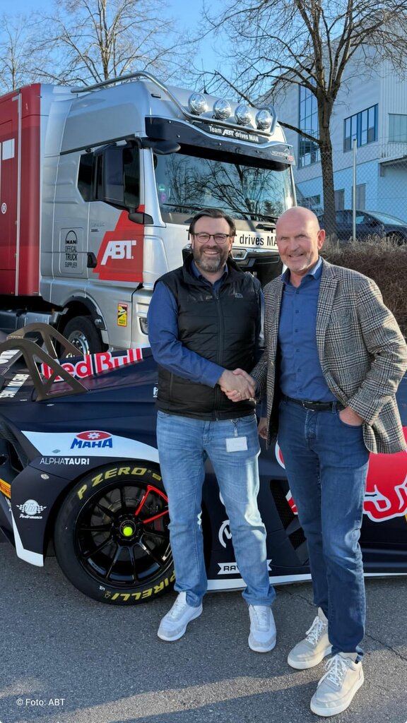 Car factory Maha, Dubai, photo