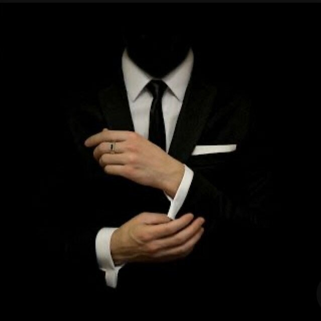 Черный галстук