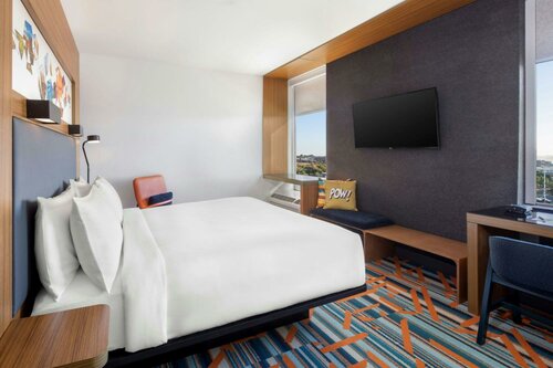 Гостиница Aloft Phoenix Airport в Финиксе