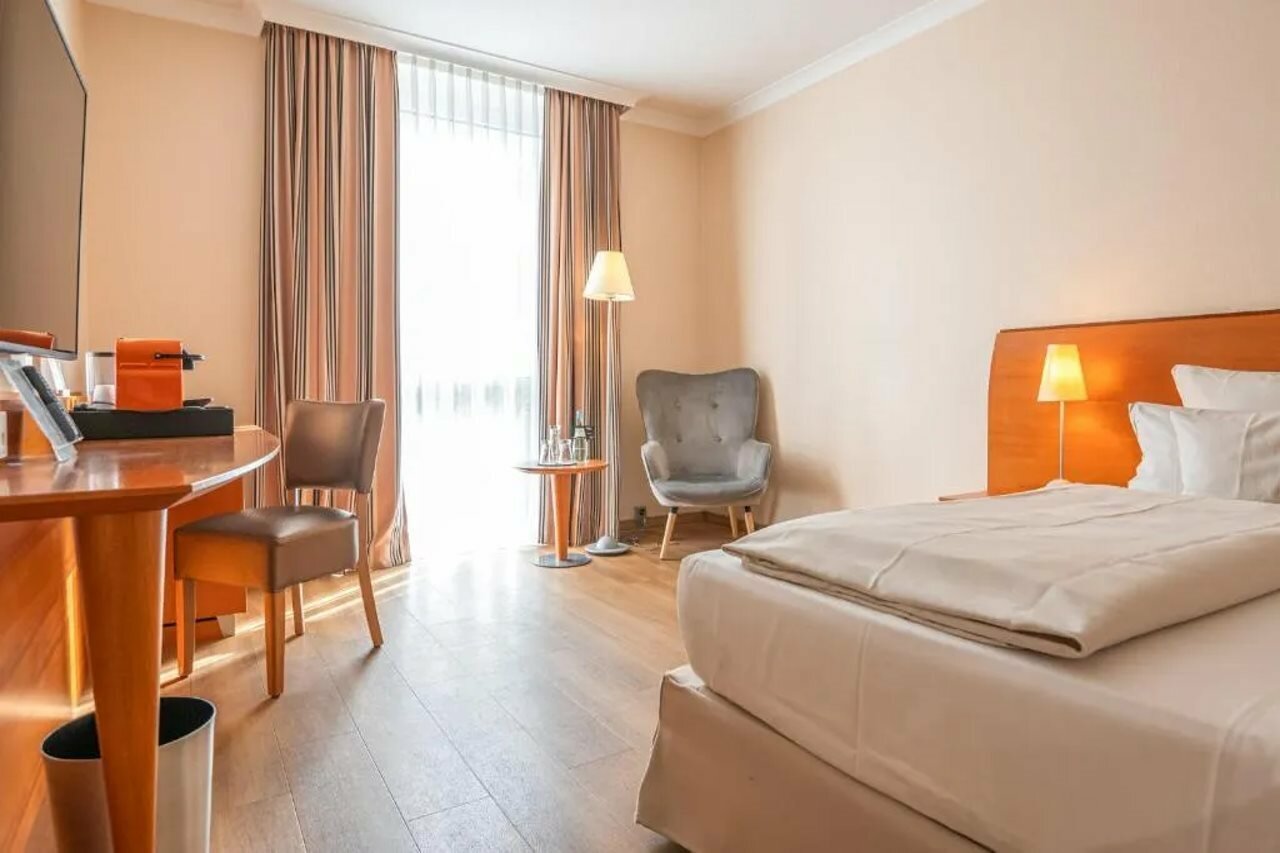 Фото PhiLeRo Hotel Köln