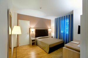 Гостиница Michelangelo Hotel
