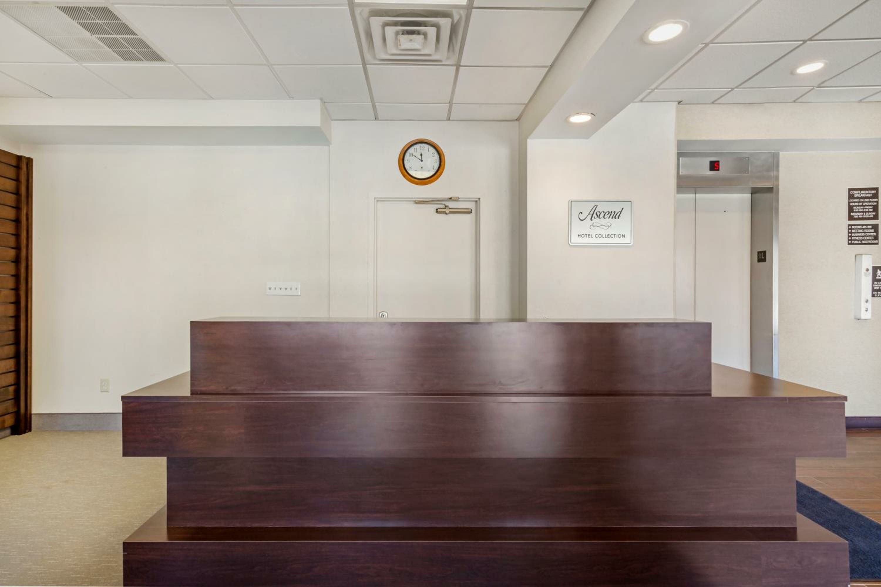 Фото The Capitol Hotel, Ascend Hotel Collection