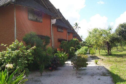 Гостиница Kipepeo Beach Village