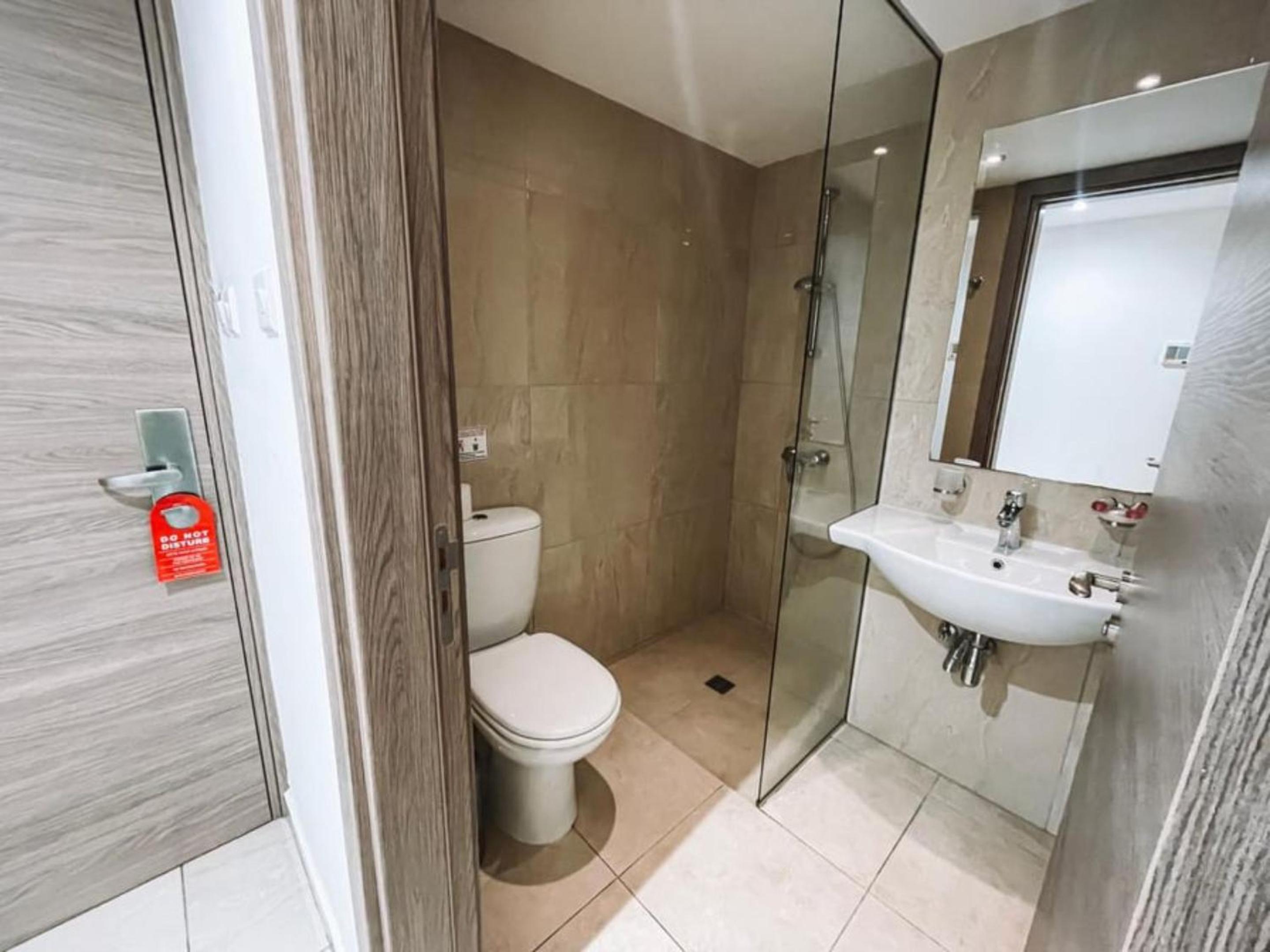 Фото Sunny Blue Hotel