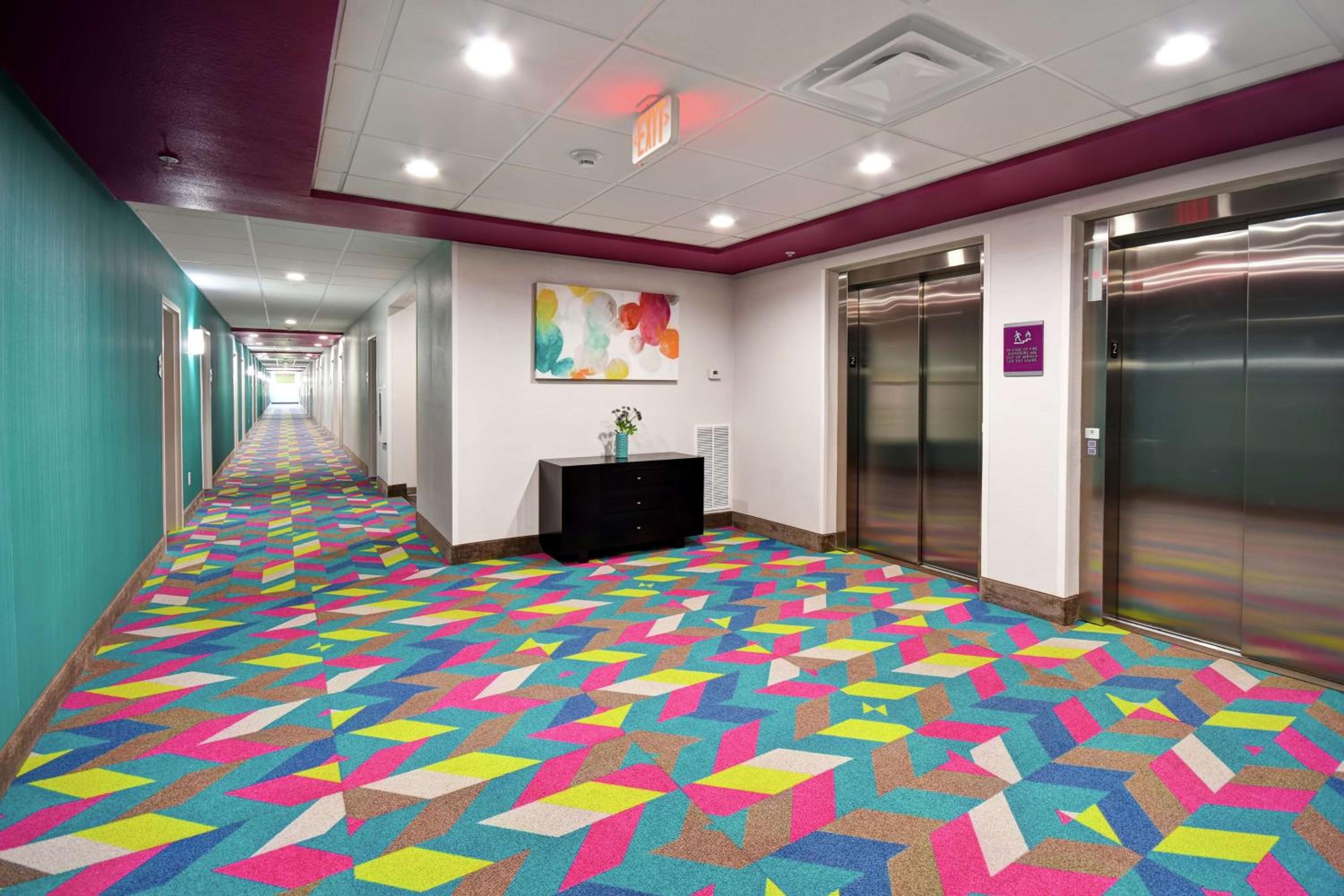 Фото Home2 Suites by Hilton Oklahoma City Airport