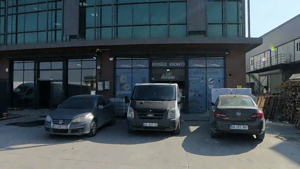 Distributors of cosmetics and household chemicals Beyoglu Cosmetics, Konya, photo