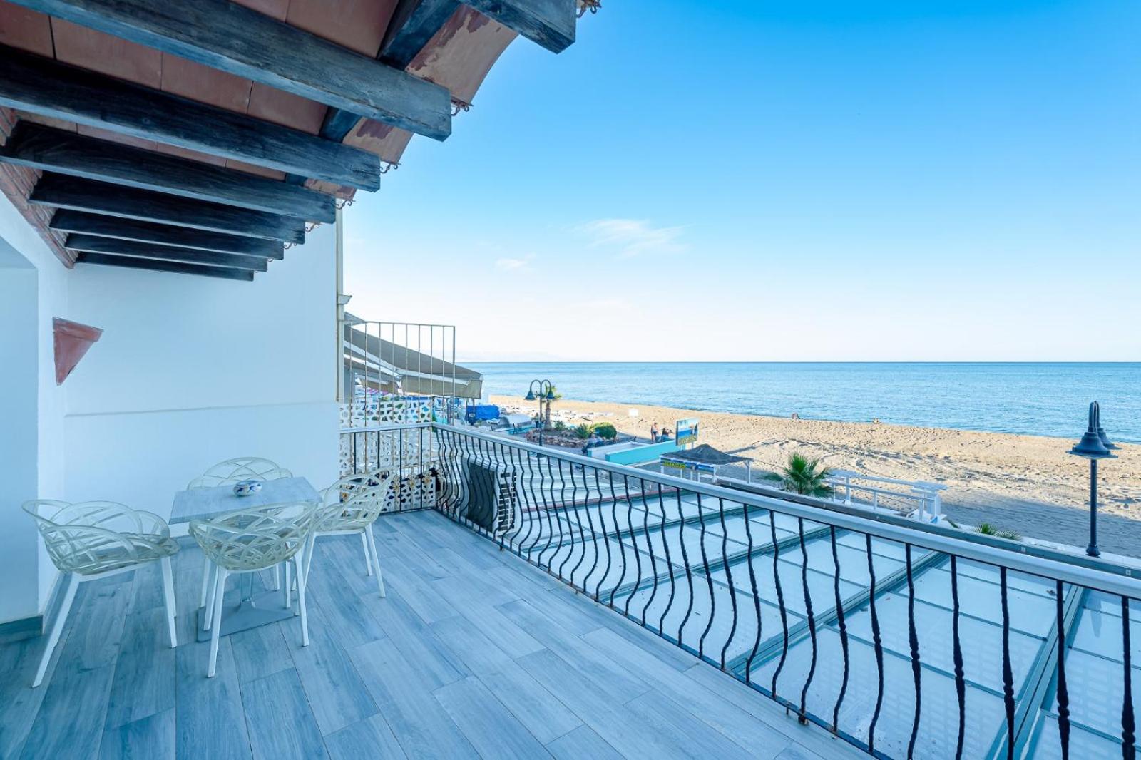 Фото Hof van Holland Carihuela