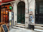 Lokal Kolektif Kitap (Istanbul, Beyoglu, Asmali Mescit Neighborhood, Sofyali Street, 24), bar, pub
