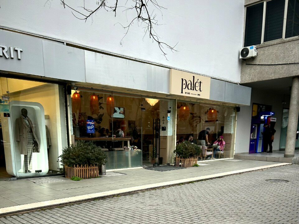 Kafe Palet, Bakı, foto