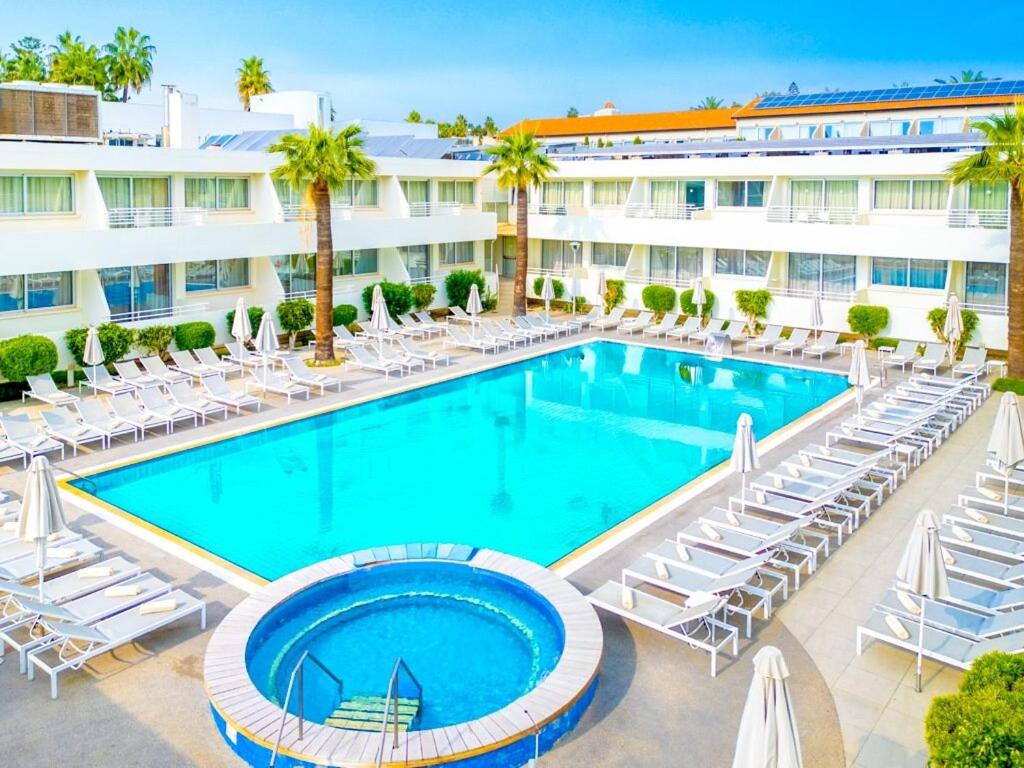 Фото Melpo Antia Luxury Apartments & Suites