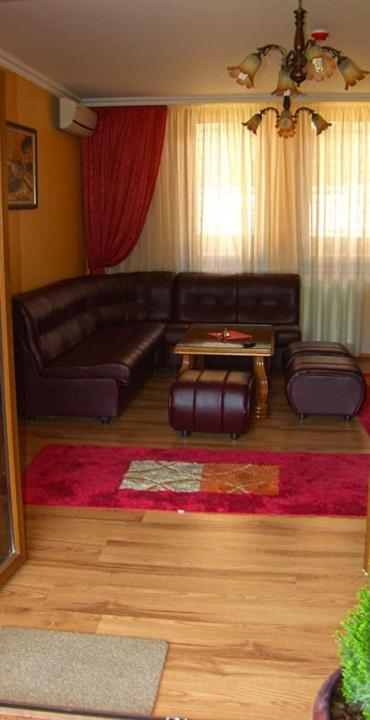 Фото Family Hotel Silvestar