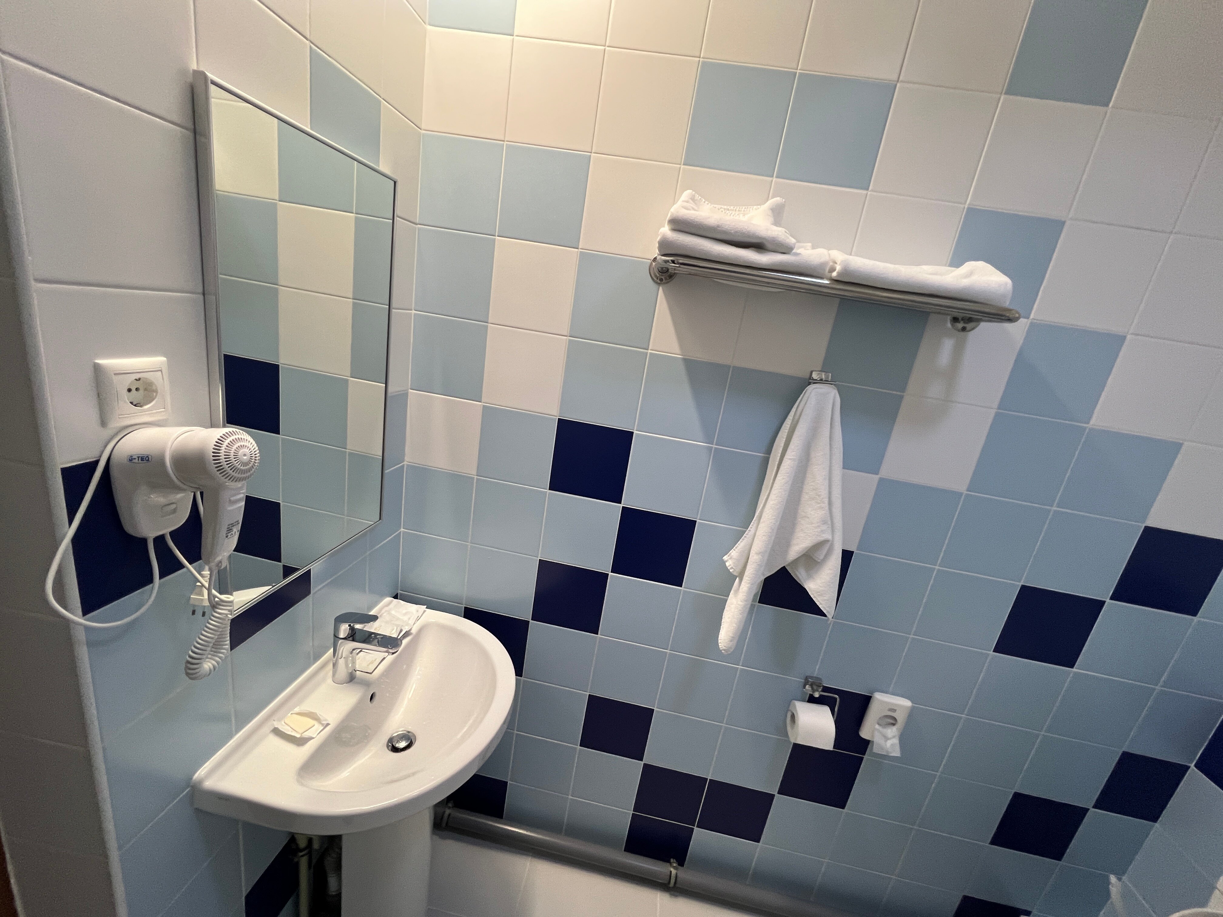 Фото Кросс Мотель