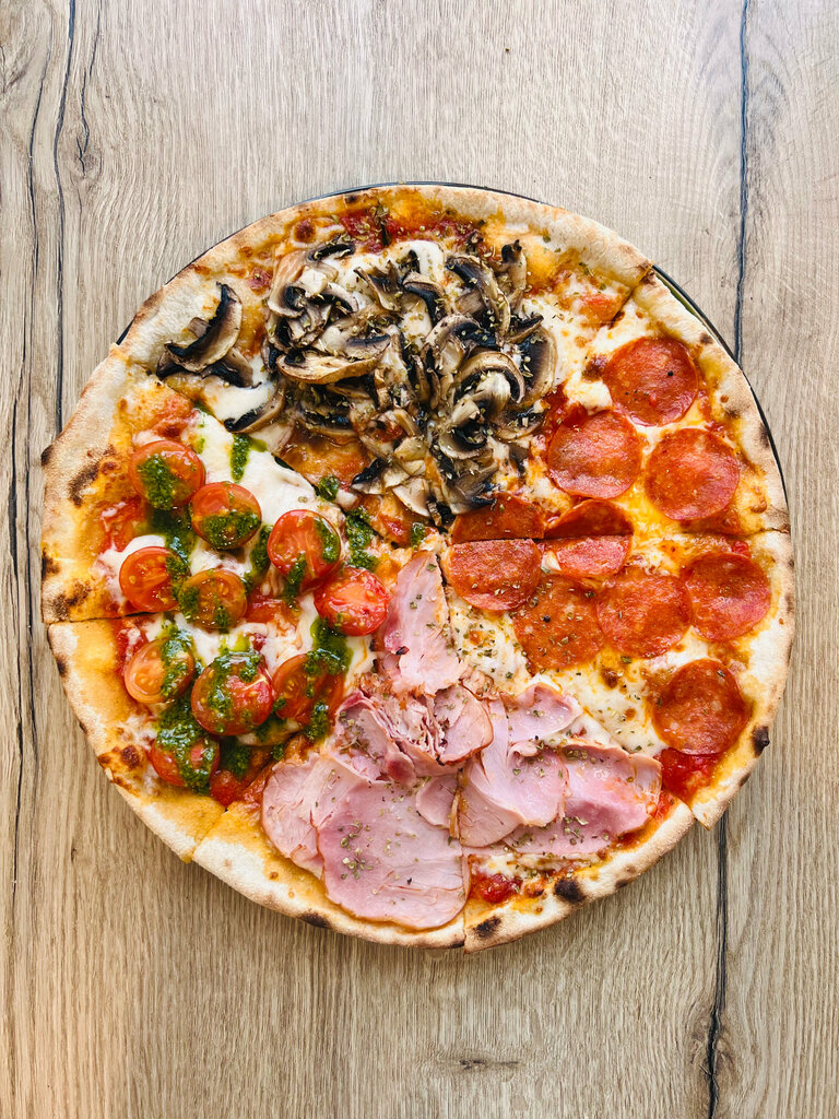 Pizzeria Le Bistrot de la Forêt, Pereslavl‑Zalesskiy, photo