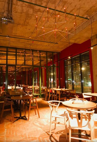 Мен әйелімді және көршімді сиқырлаймын