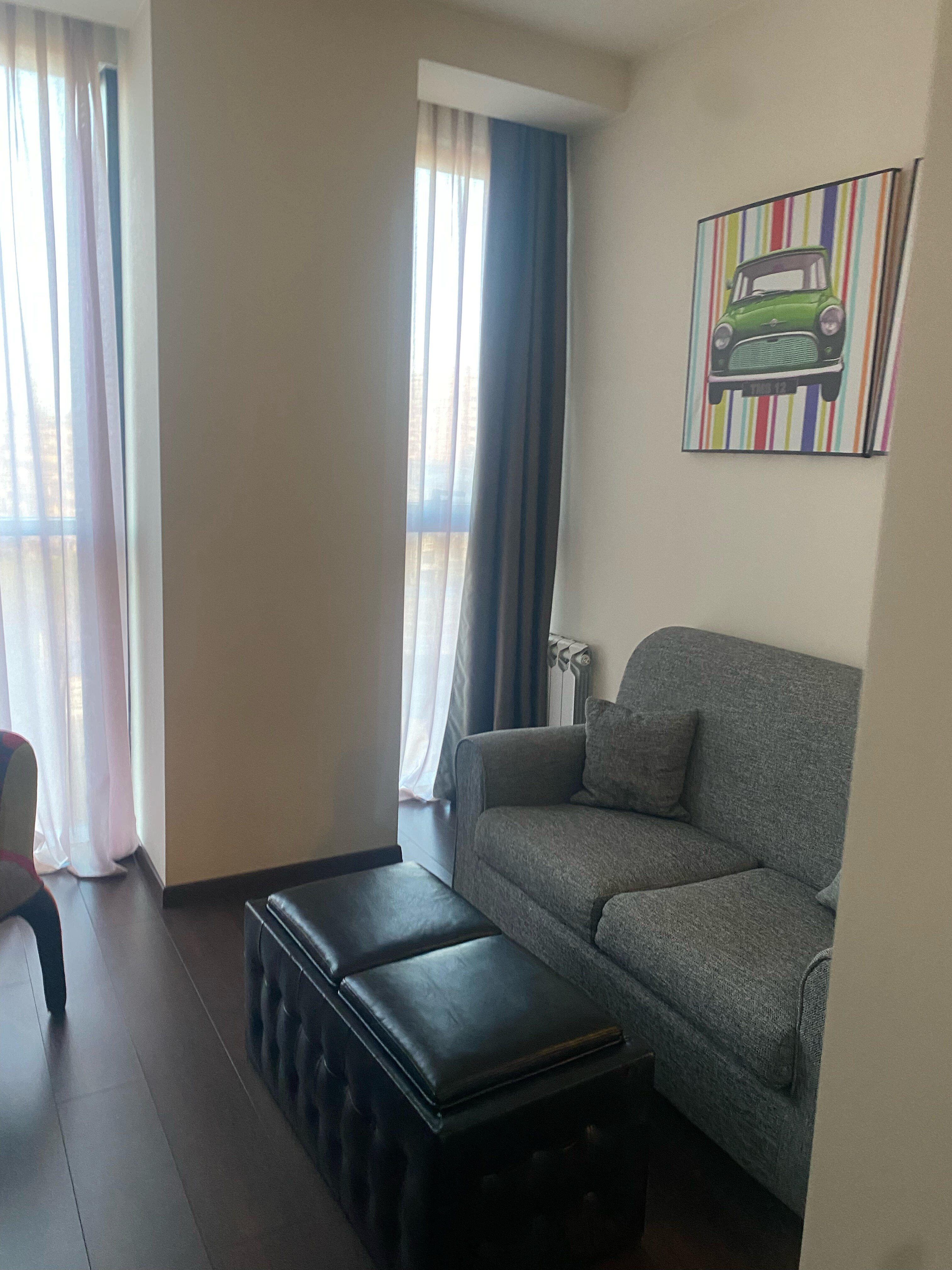 Фото Opera Suite Hotel