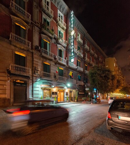 Гостиница Grand Hotel Europa в Неаполе